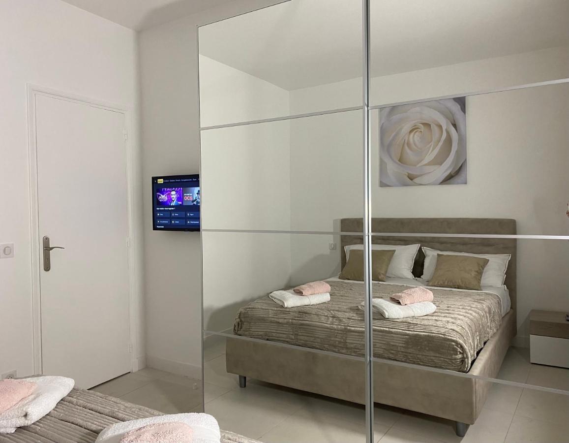 Hello 2 Pieces “Renove Et Climatise “ Vieil Antibes Apartment Ngoại thất bức ảnh